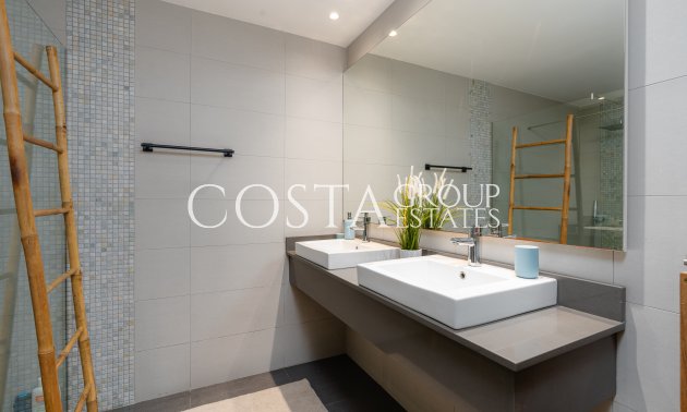 Resale - Villa -
San Fulgencio - La Marina