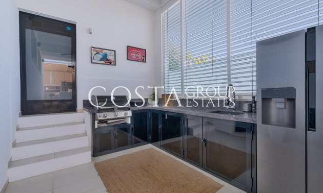 Resale - Villa -
San Fulgencio - La Marina