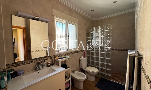 Resale - Villa -
Orihuela Costa - Los Altos