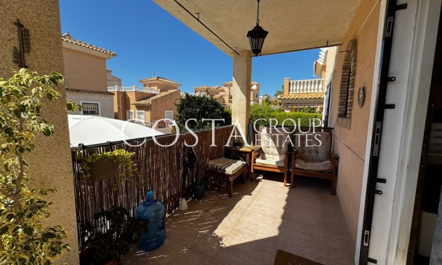 Resale - Villa -
Orihuela Costa - Los Altos