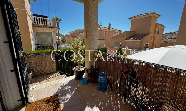 Resale - Villa -
Orihuela Costa - Los Altos