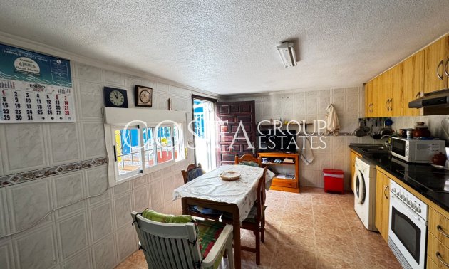 Revente - Villa -
Torrevieja - Punta Prima