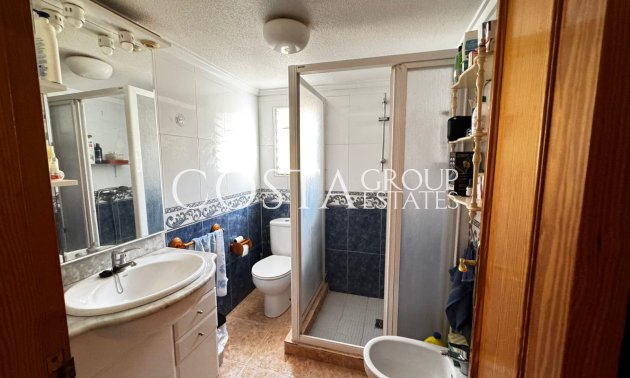 Revente - Villa -
Torrevieja - Punta Prima