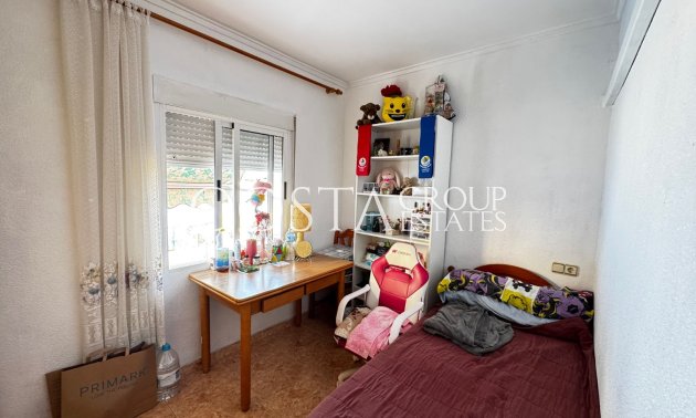 Revente - Villa -
Torrevieja - Punta Prima