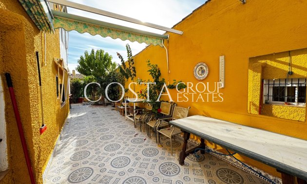 Revente - Villa -
Torrevieja - Punta Prima