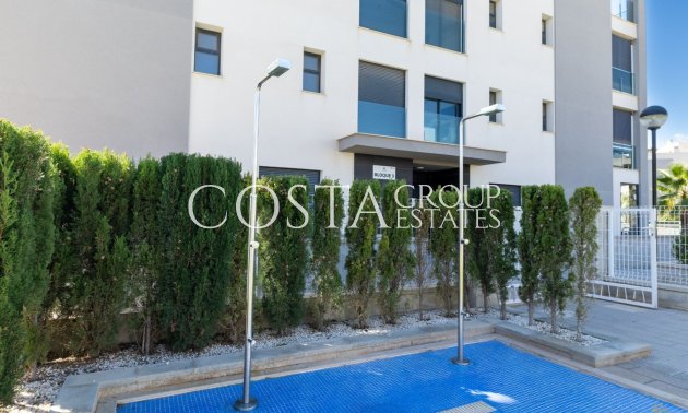 Resale - Apartment -
Orihuela Costa - Villamartín
