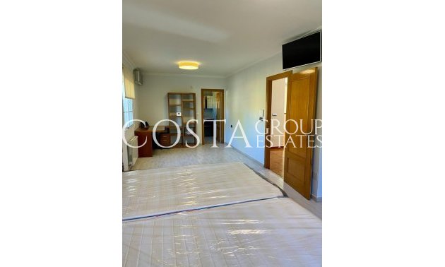 Odsprzedaż - Willa -
Torrevieja - Los Balcones