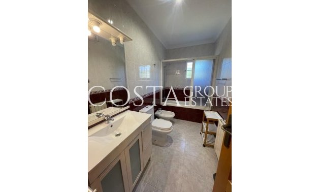Odsprzedaż - Willa -
Torrevieja - Los Balcones