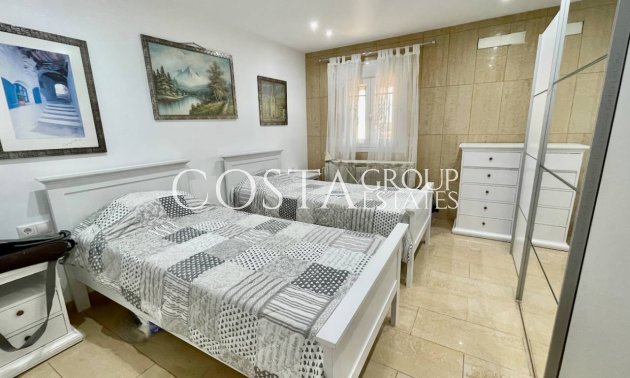 Herverkoop - Villa -
Guardamar del Segura