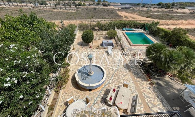 Resale - Villa -
San Fulgencio - La Marina