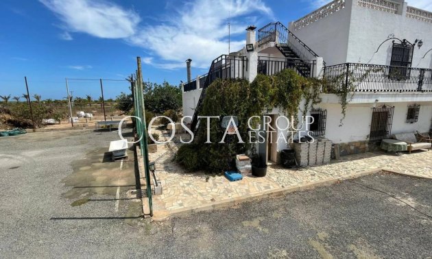 Resale - Villa -
San Fulgencio - La Marina