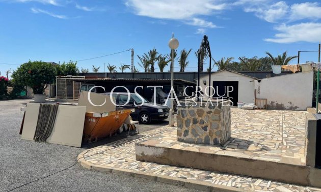 Resale - Villa -
San Fulgencio - La Marina