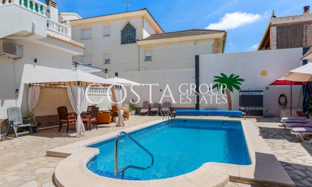 Resale - Villa -
Benijofar