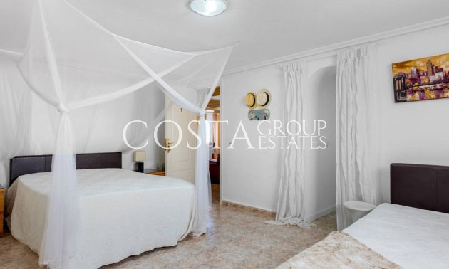 Resale - Villa -
Benijofar