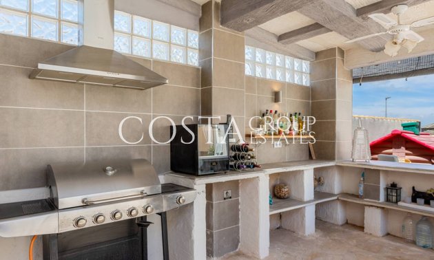 Resale - Villa -
Benijofar