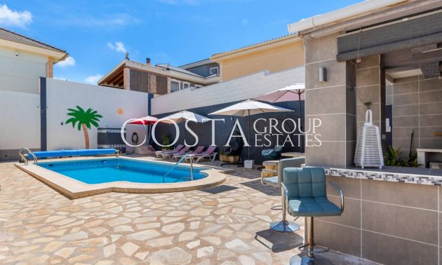 Resale - Villa -
Benijofar