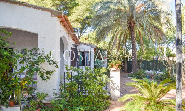 Resale - Villa -
Orihuela Costa - Punta Prima