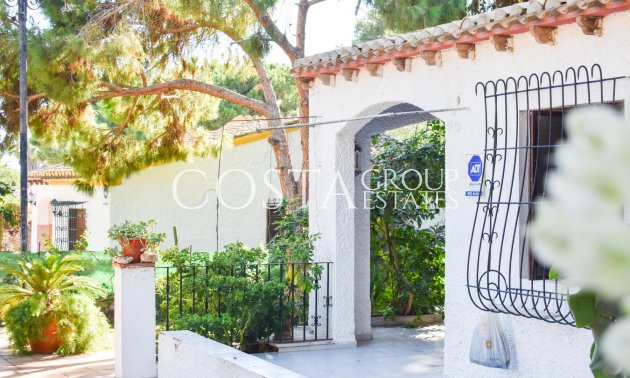 Resale - Villa -
Orihuela Costa - Punta Prima