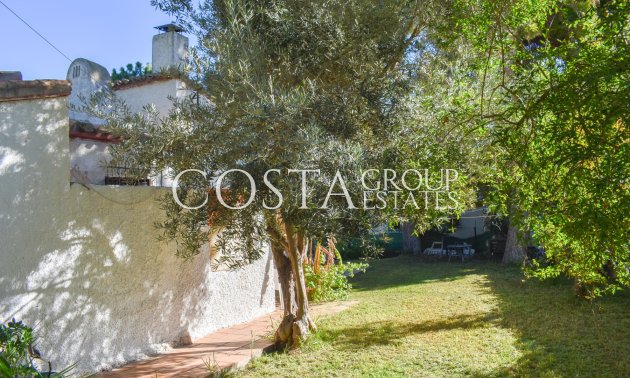 Resale - Villa -
Orihuela Costa - Punta Prima