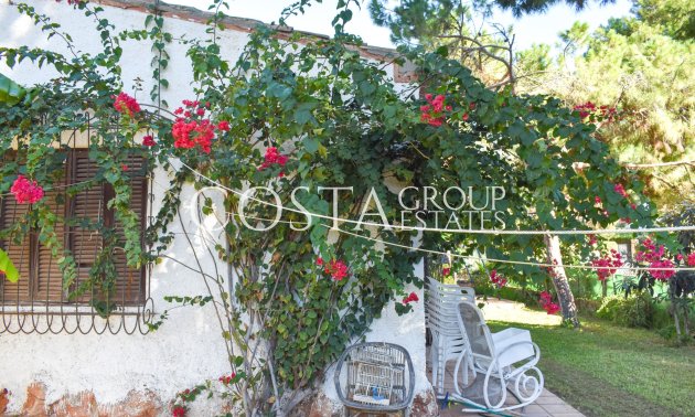 Resale - Villa -
Orihuela Costa - Punta Prima