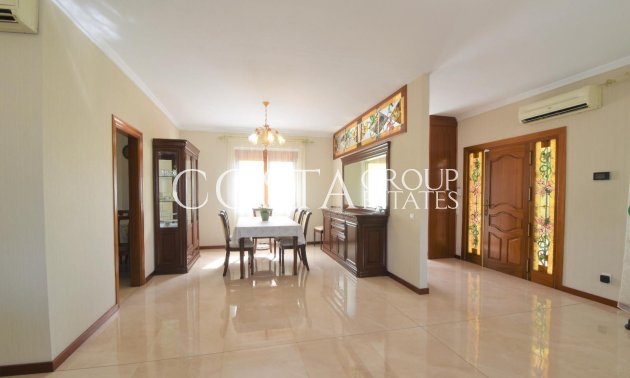 Resale - Villa -
Ciudad Quesada - Urbanizaciones