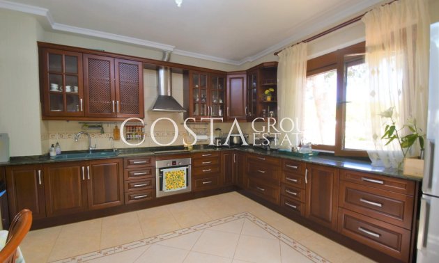 Resale - Villa -
Ciudad Quesada - Urbanizaciones