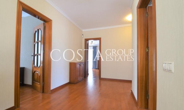 Resale - Villa -
Ciudad Quesada - Urbanizaciones