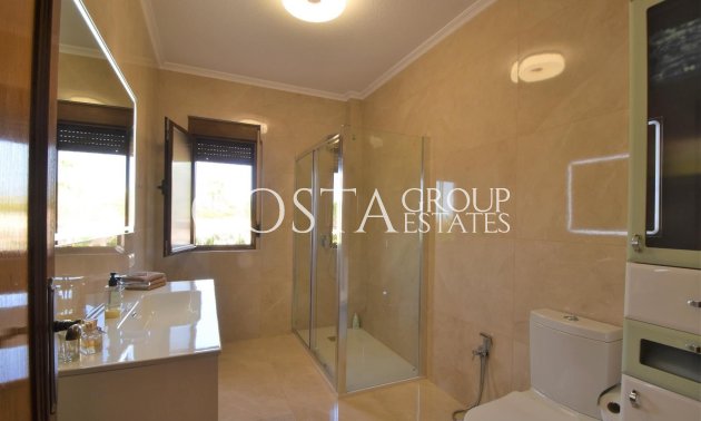 Resale - Villa -
Ciudad Quesada - Urbanizaciones