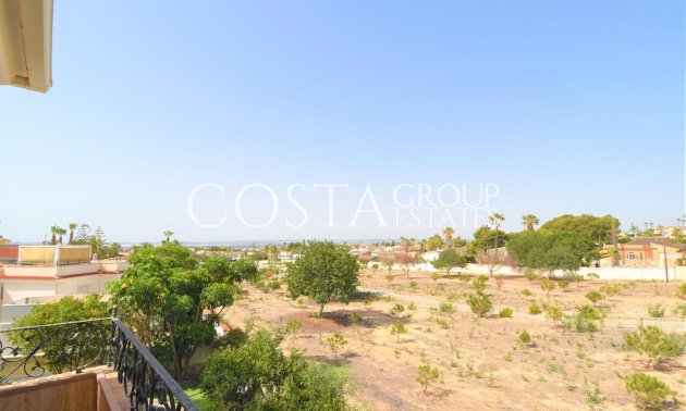 Resale - Villa -
Ciudad Quesada - Urbanizaciones