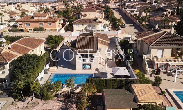 Resale - Villa -
Benijofar