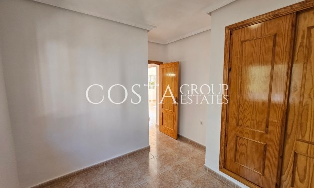Resale - Villa -
Algorfa - Montemar