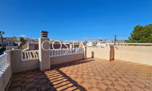 Resale - Villa -
Algorfa - Montemar