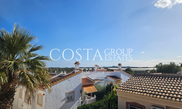 Resale - Villa -
Algorfa - Montemar