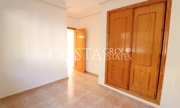 Resale - Villa -
Algorfa - Montemar