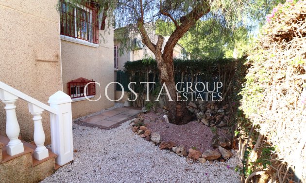 Resale - Villa -
Algorfa - Montemar