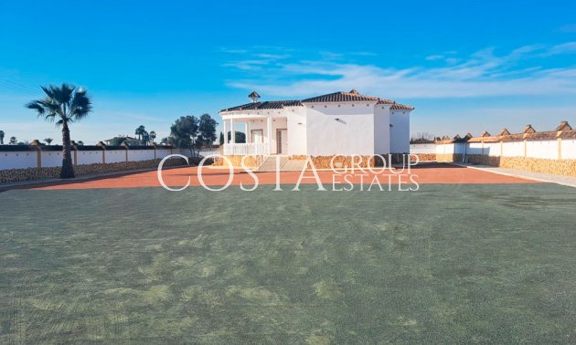 Revente - Villa -
Catral