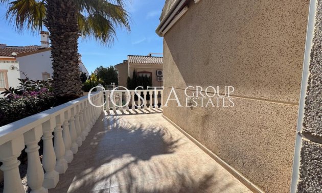 Resale - Villa -
Algorfa - Montemar