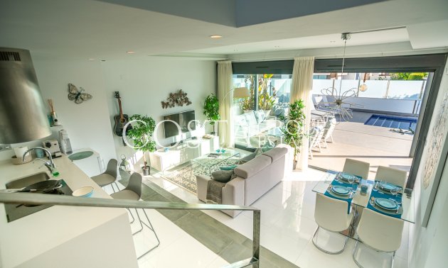 Resale - Villa -
Orihuela Costa - Lomas De Cabo Roig