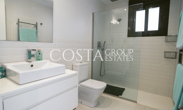 Resale - Villa -
Orihuela Costa - Lomas De Cabo Roig