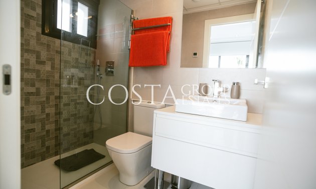 Resale - Villa -
Orihuela Costa - Lomas De Cabo Roig