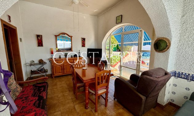 Resale - Villa -
Ciudad Quesada