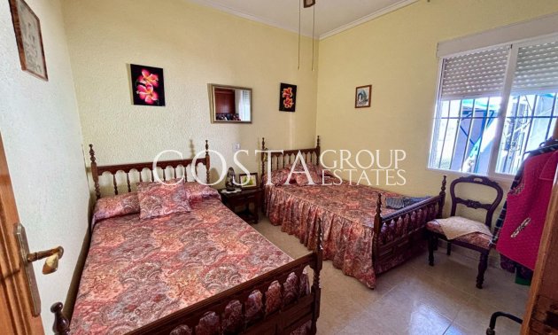 Resale - Villa -
Ciudad Quesada