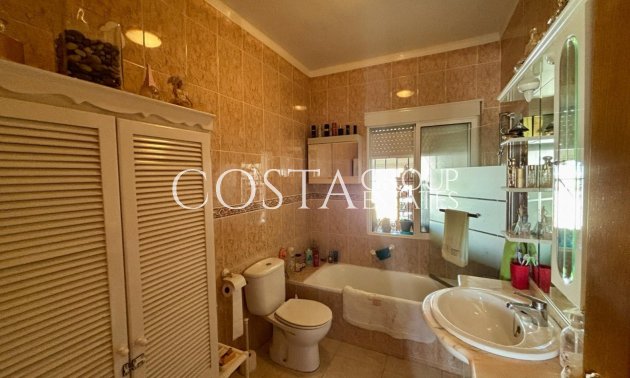 Resale - Villa -
Ciudad Quesada