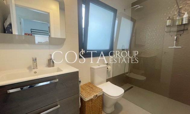 Resale - Villa -
Ciudad Quesada - Pueblo Bravo