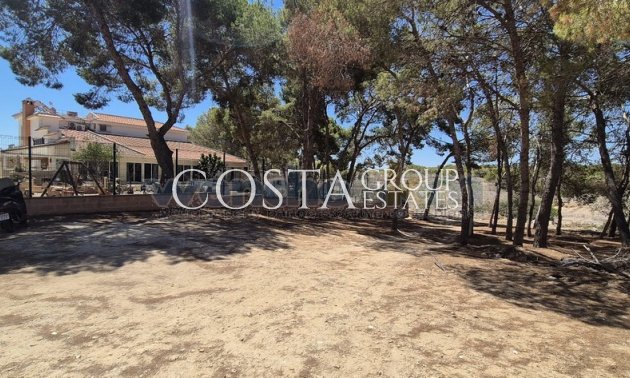 Herverkoop - Villa -
Torrevieja - Los Balcones