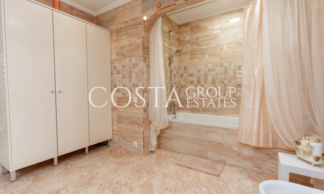 Revente - Villa -
Torrevieja - Los Balcones