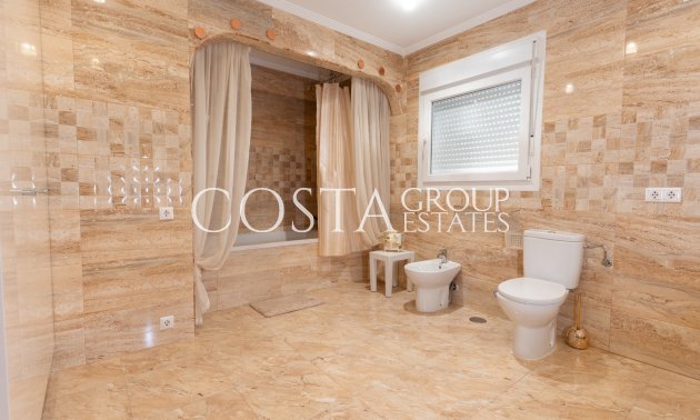 Revente - Villa -
Torrevieja - Los Balcones