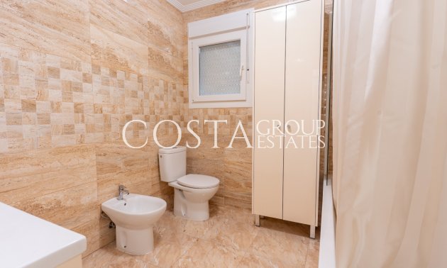 Revente - Villa -
Torrevieja - Los Balcones