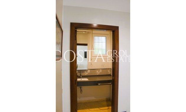 Herverkoop - Villa -
Orihuela Costa - Dehesa de campoamor