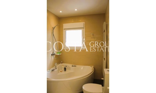 Herverkoop - Villa -
Orihuela Costa - Dehesa de campoamor